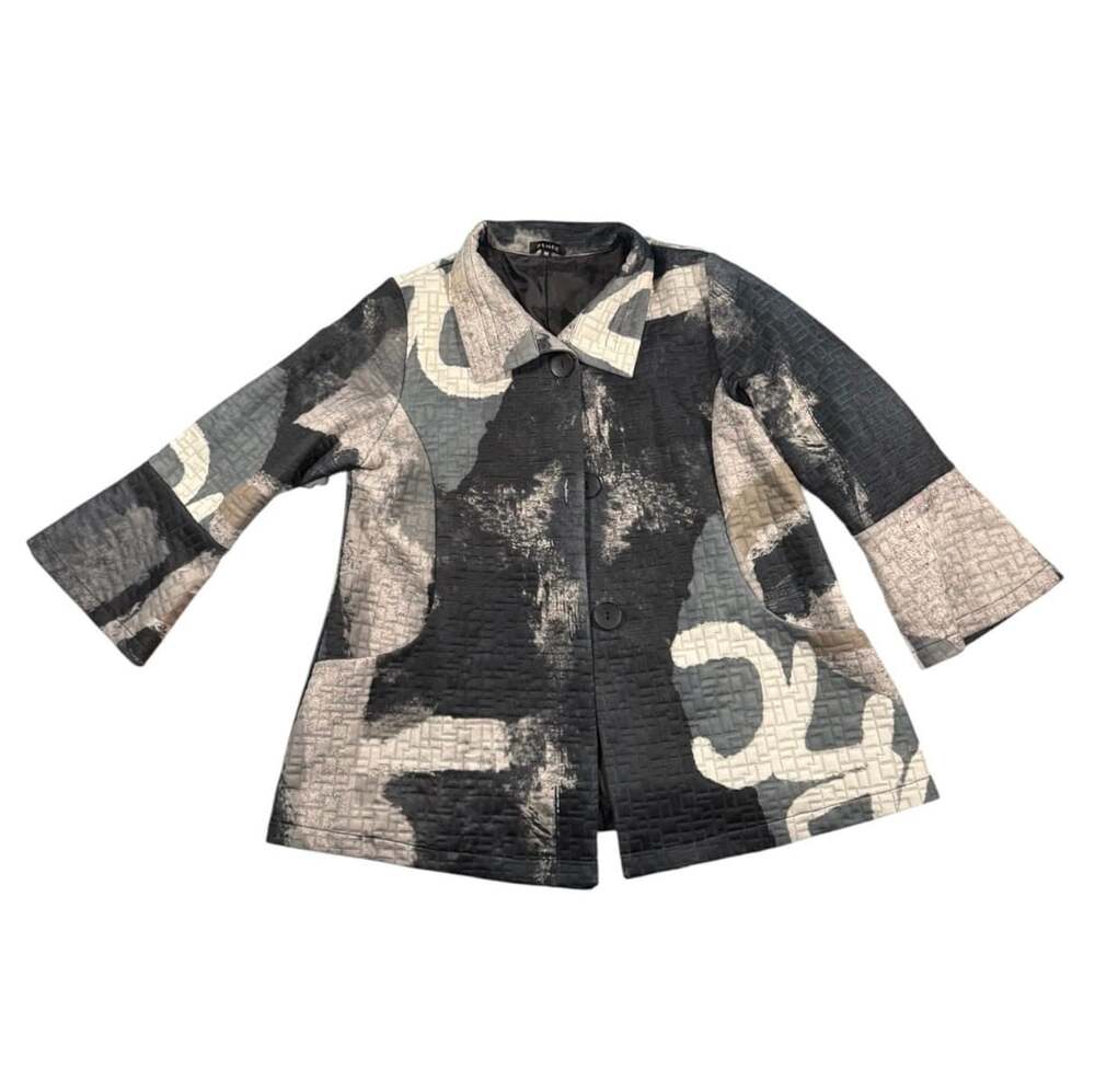 Damee Black and Grey Abstract Pattern Quilted Button-Up Coat